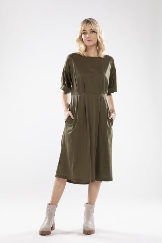 NES - Caper Kelsey Dress