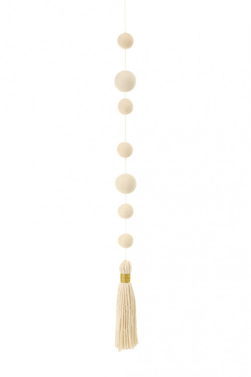 Muskhane- Pearls/Pompom Hanging F&W /L